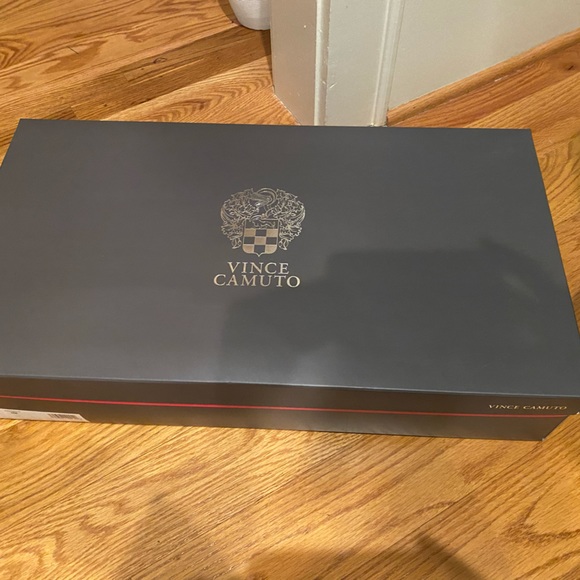 Vince Camuto boots never worn.  Size 8.  Black - Picture 2 of 8